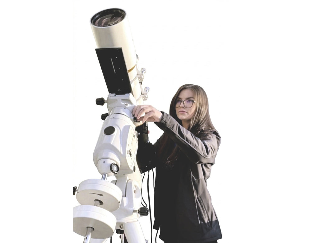 Sarah mathews telescope whitebg mobile